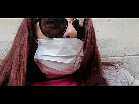 ❤️ Nicoletta hevner seg på naboen og tisser i garasjen hans (Special Covid19 Italian Quarantine) ️❌ Porno hos oss ❌️