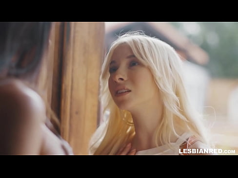 ❤️ Jenta kommer hjem noen måneder senere og ender opp med å spise stemorens fitte ️❌ Porno hos oss ❌️